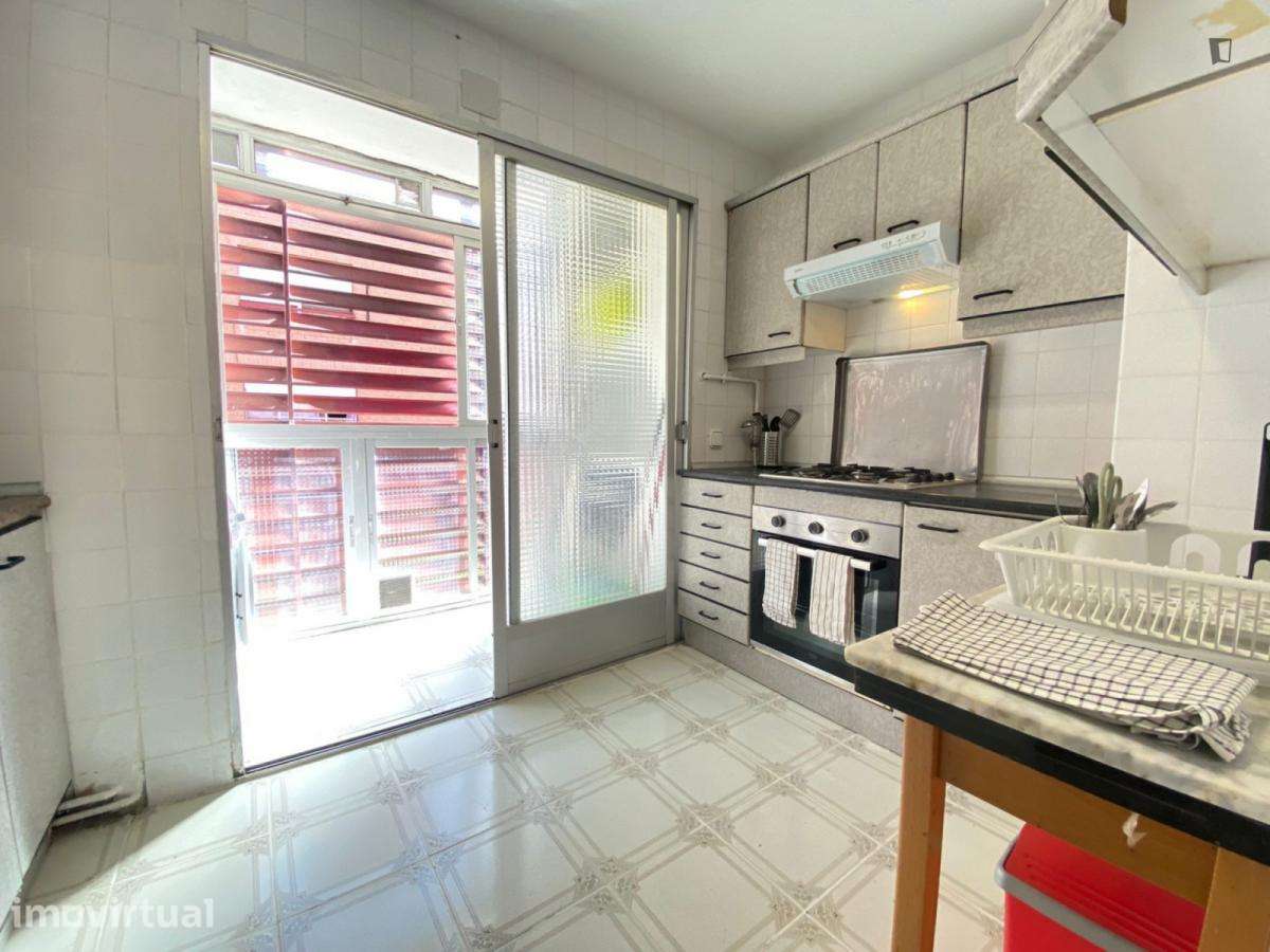 Quarto - localizado em Santos Lisbon - Grande imagem: 4/15