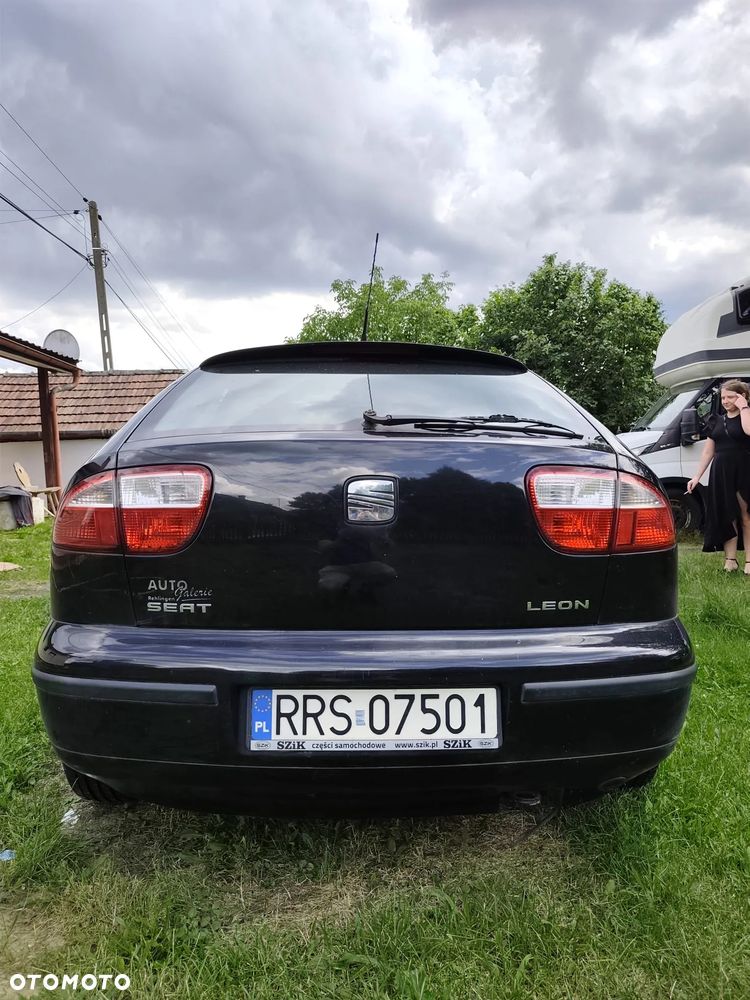 Seat Leon 1.6 Signo - 5
