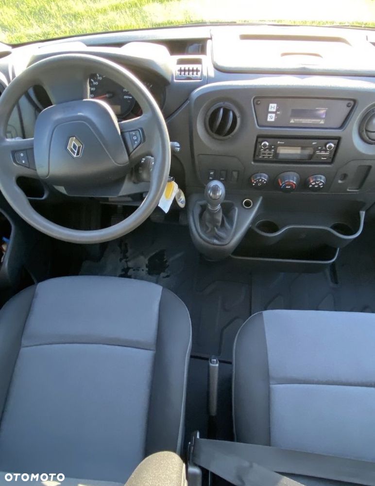 Renault Master - 13