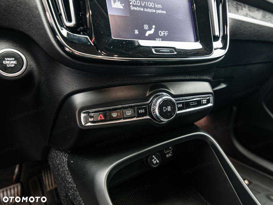 Volvo XC 40 D3 - 19