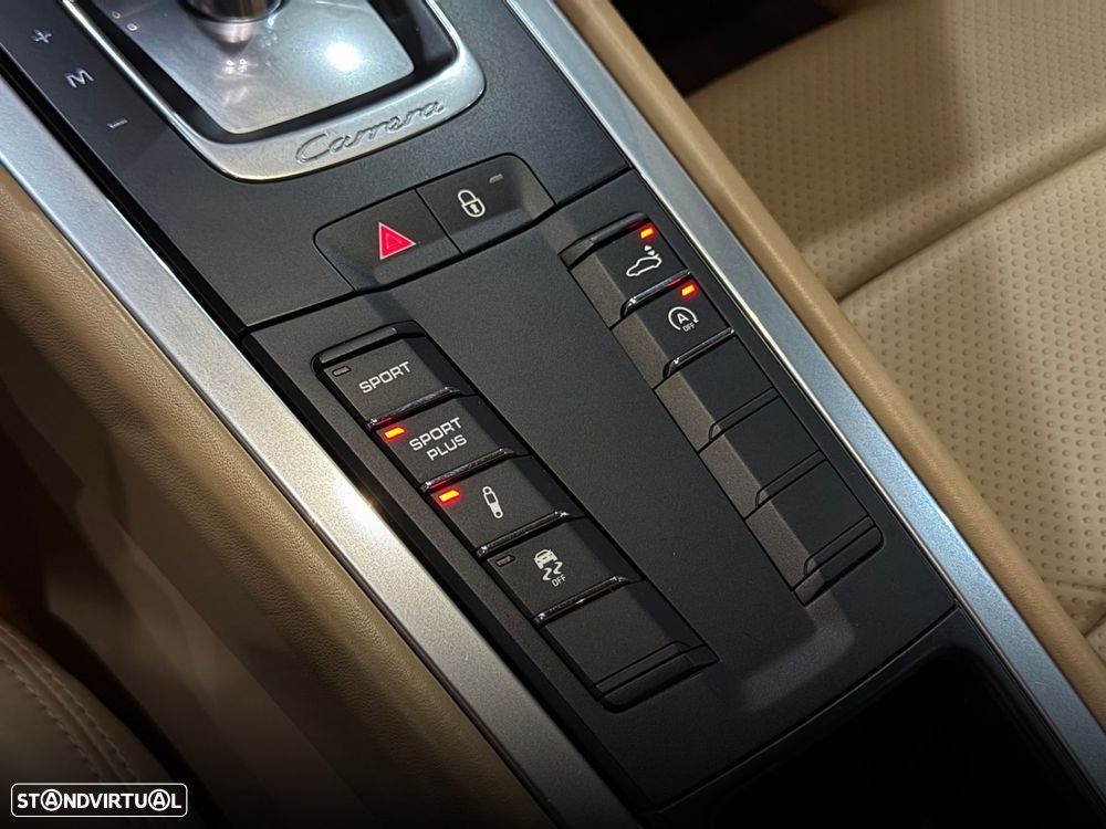 Porsche 911 (991) Carrera 2 PDK - 32