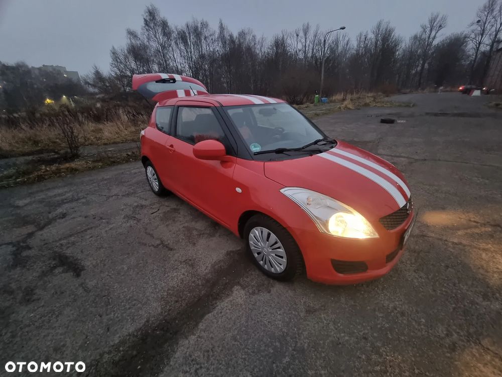 Suzuki Swift 1.2 Club - 17