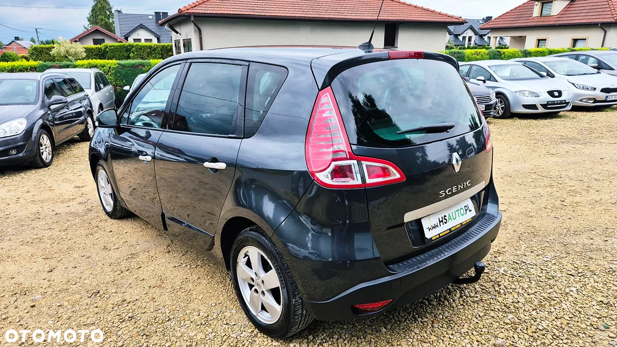 Renault Scenic 1.6 16V 110 TomTom Edition - 19