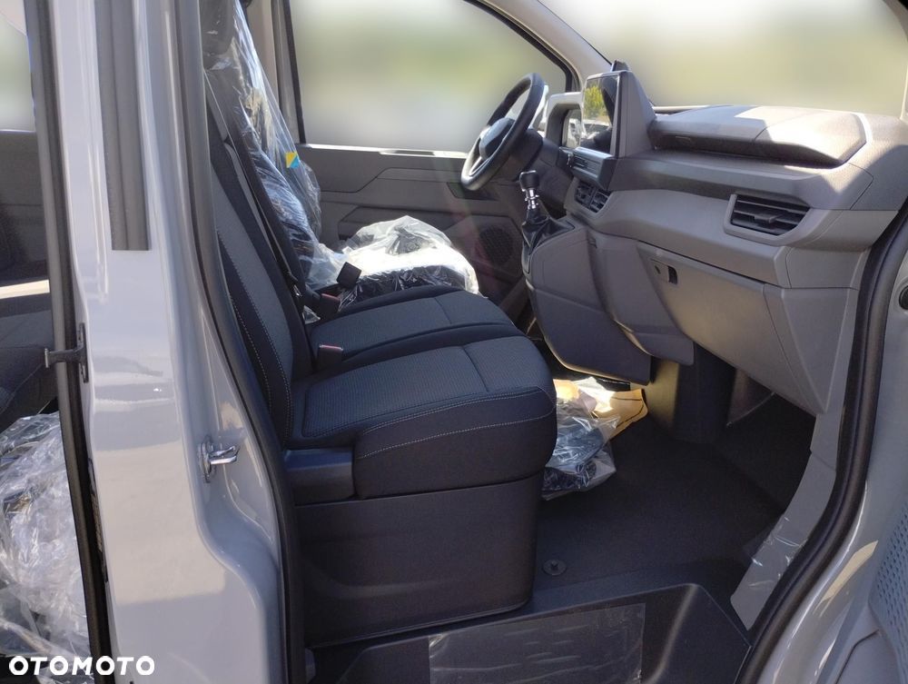 Volkswagen Transporter TDI L2H1 Plus - 13