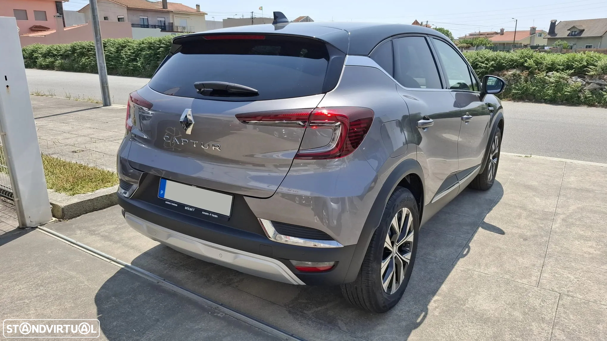 Renault Captur 1.0 TCe Techno Bi-Fuel - 6
