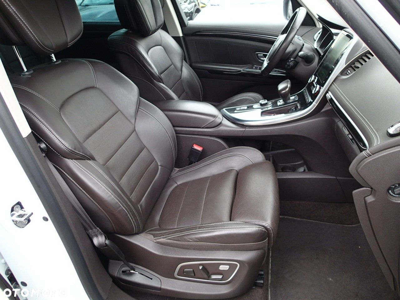 Renault Espace 1.6 TCE Initiale Paris EDC 7os - 14