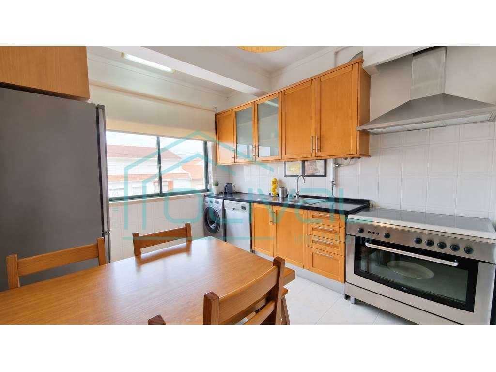 Apartamento T2 no centro de Samora Correia - Grande imagem: 5/15