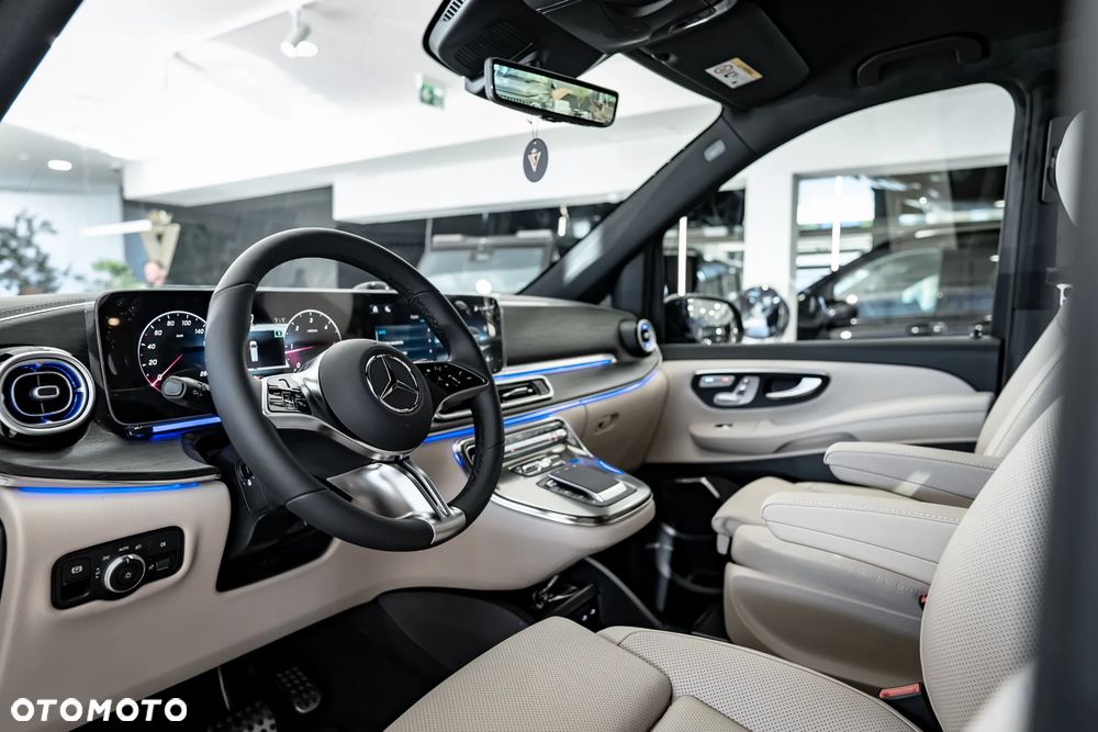 Mercedes-Benz Klasa V 300 d 9G-Tronic Exclusive (ekstra d³) - 26
