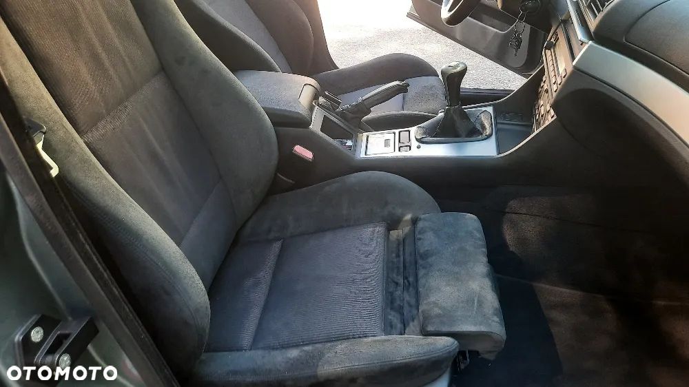 BMW Seria 5 525i - 20