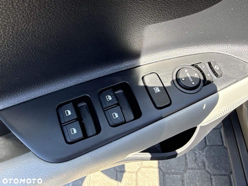 Kia Stonic 1.0 T-GDI MHEV L - 20