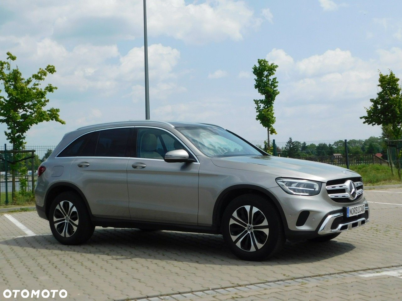 Mercedes-Benz GLC 200 d Business Edition - 3