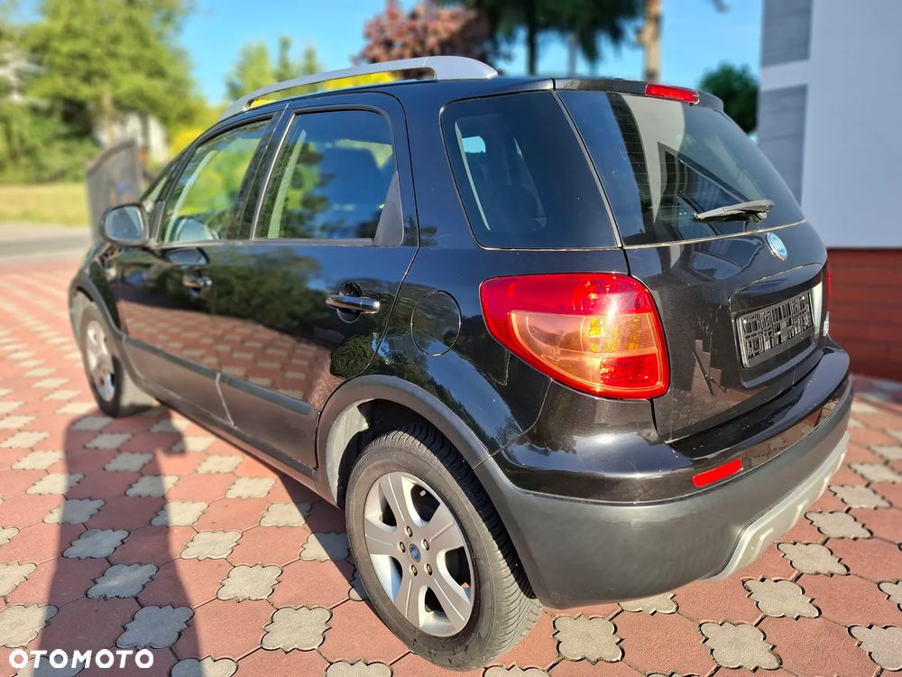 Fiat Sedici 1.6 16V 4x4 Luxury - 9