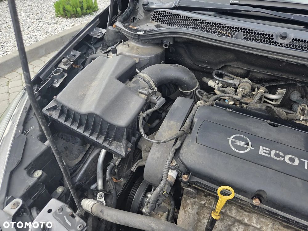 Opel Astra - 17
