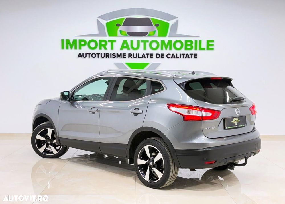 Nissan Qashqai 1.6 DCI ALL-MODE 4x4i N-Connecta - 13