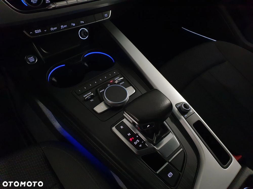 Audi A4 - 33