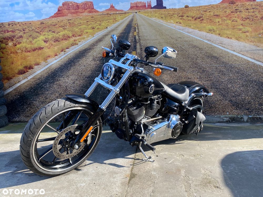 Harley-Davidson FXSB Breakout - 6