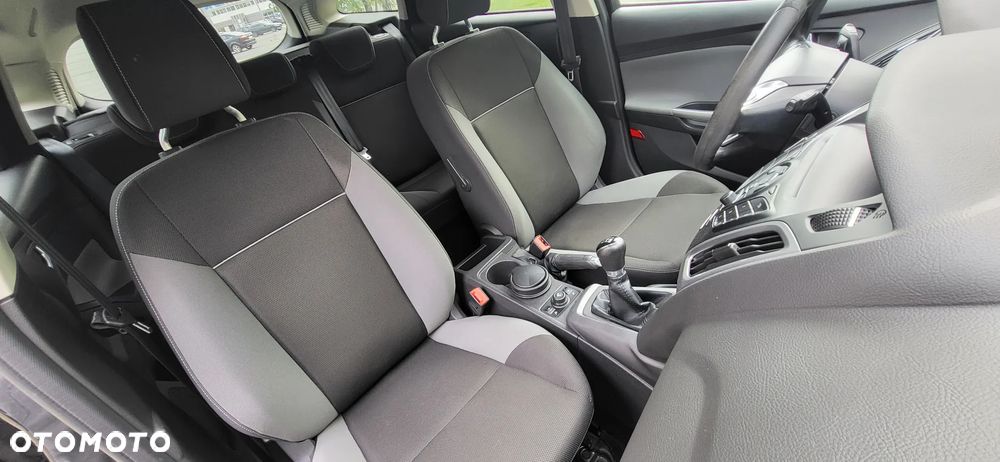 Ford Focus 1.6 TI-VCT Champions Edition - 18
