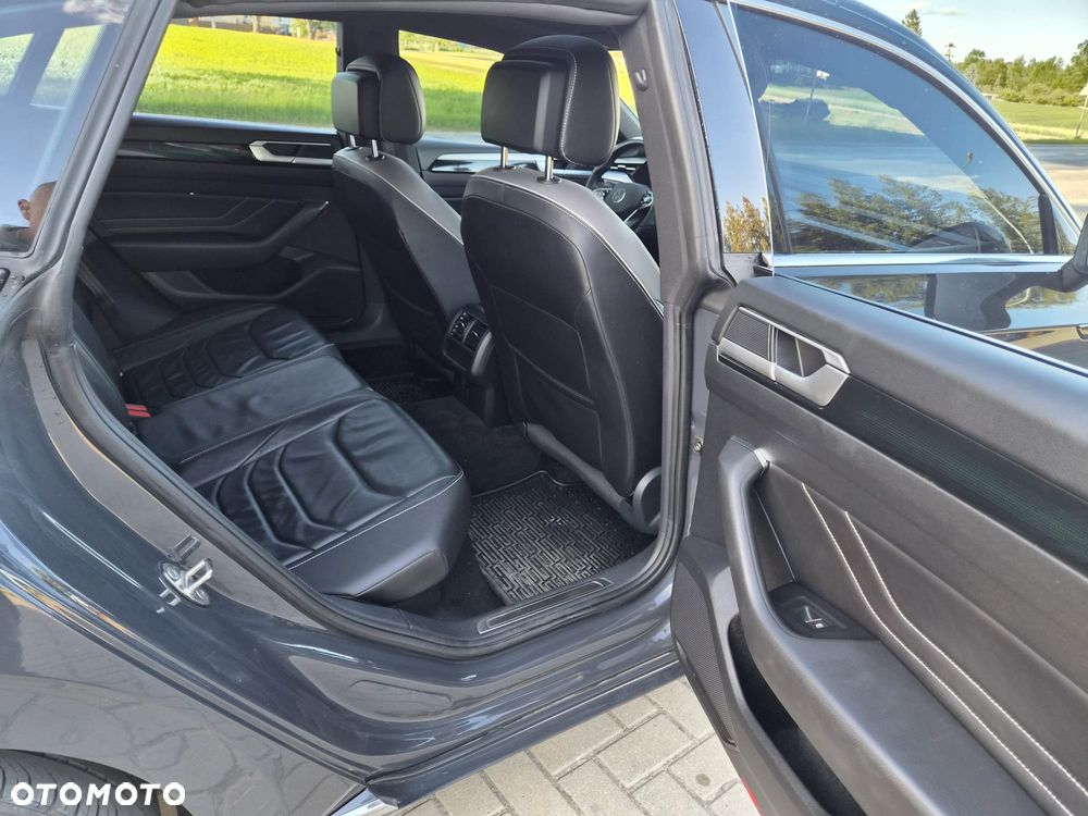 Volkswagen Arteon 2.0 TSI 4Motion R-Line Edition DSG - 12