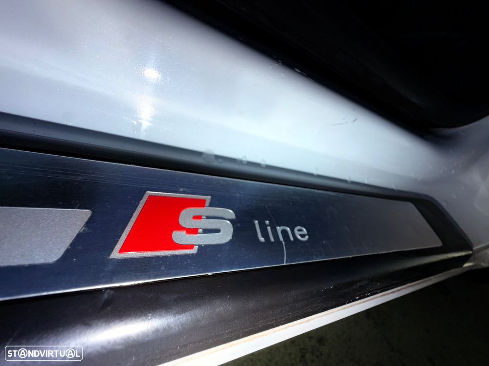 Audi A3 Cabrio 2.0 TDi S-line - 17