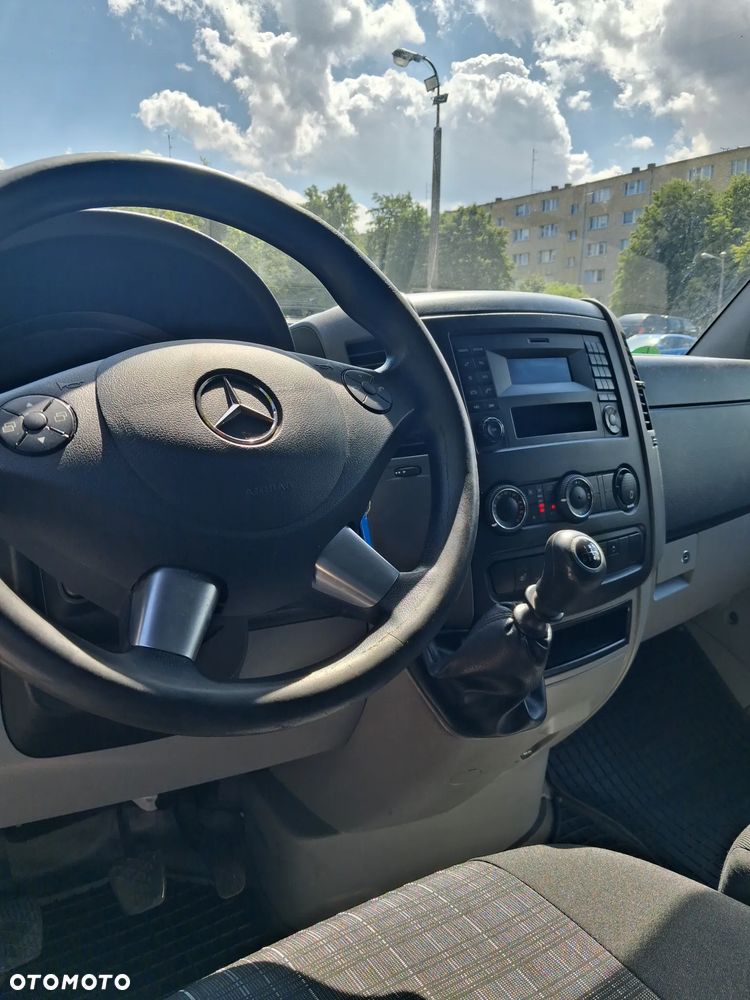 Mercedes-Benz Sprinter - 8