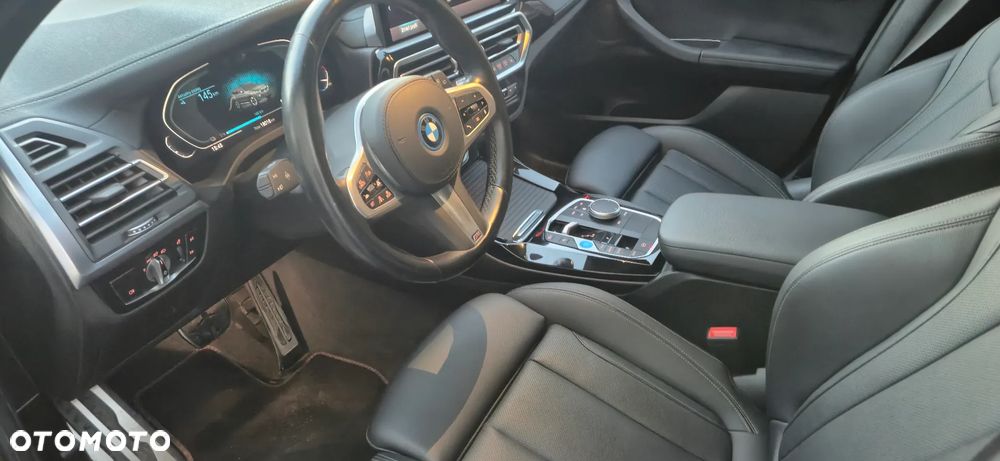 BMW iX3 Impressive - 14