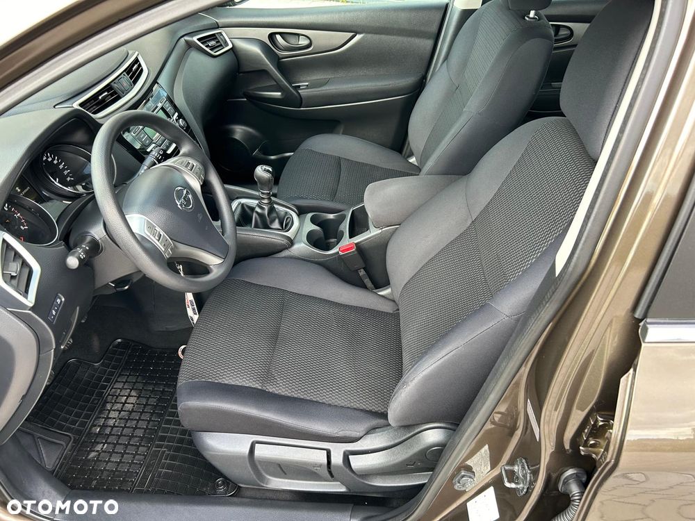 Nissan Qashqai - 14