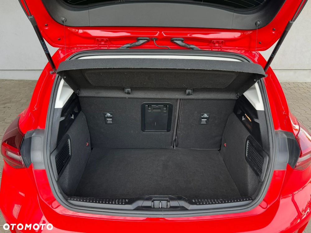 Ford Focus 1.0 EcoBoost Titanium X - 23