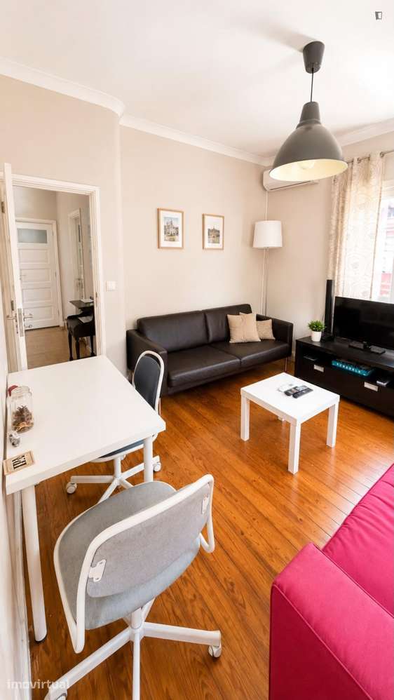 Quarto - localizado em Paranhos Porto - Grande imagem: 3/13