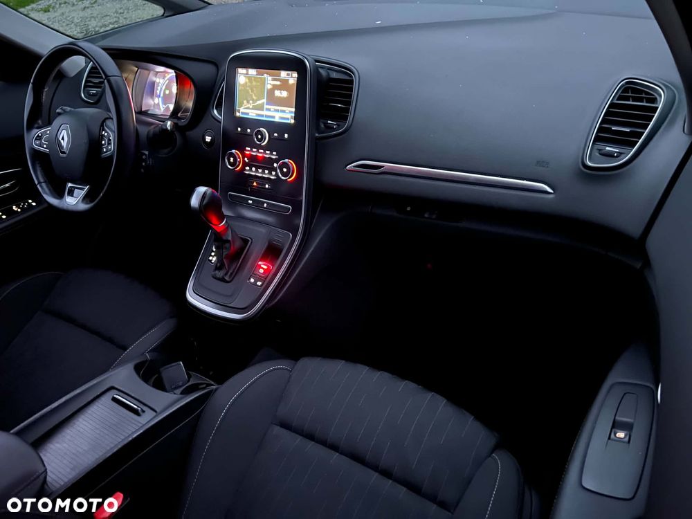 Renault Scenic TCe 140 GPF EDC LIMITED - 8