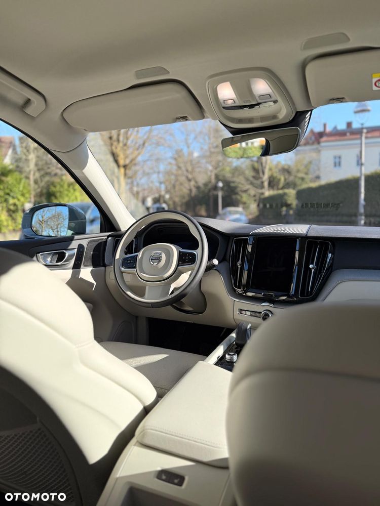 Volvo XC 60 B5 B AWD Core - 6