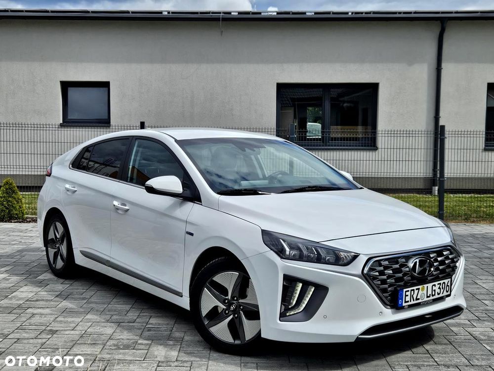 Hyundai IONIQ 1.6 GDI Premium - 16