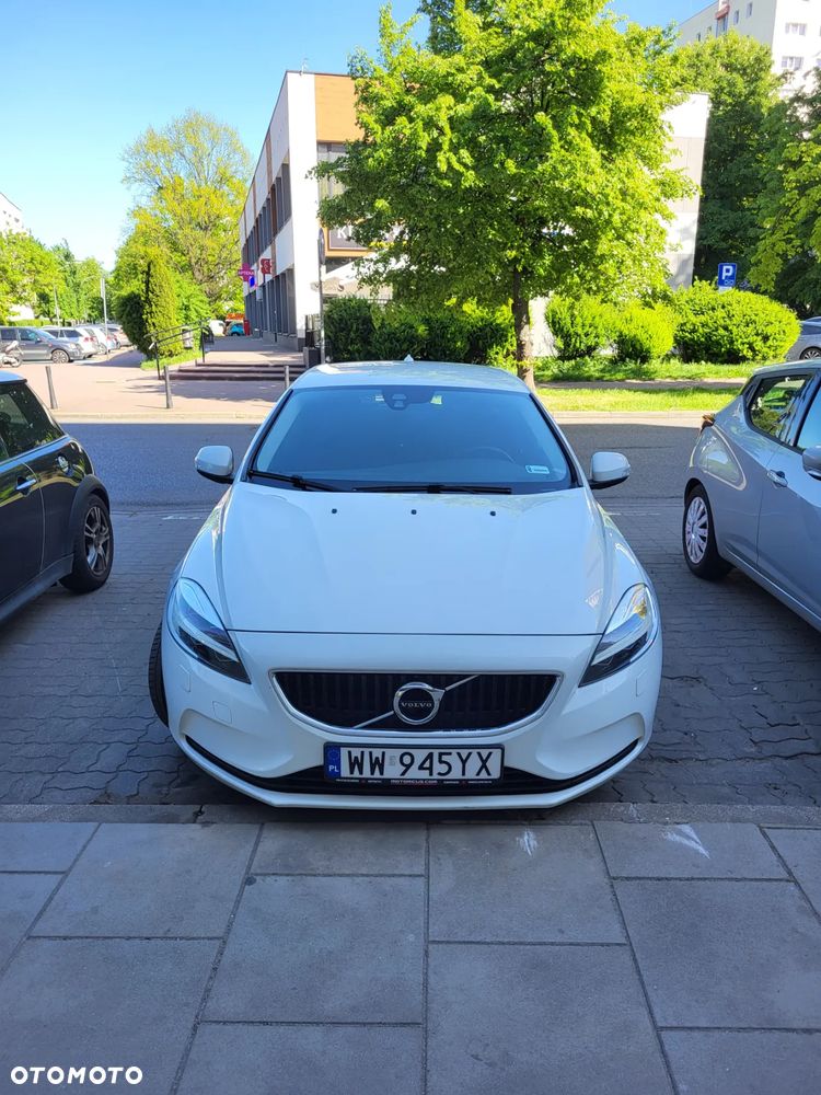 Volvo V40 D2 Drive-E Kinetic - 2