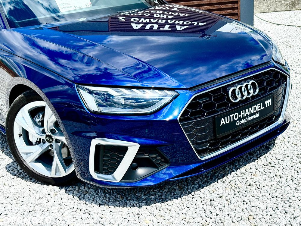 Audi A4 Avant 40 TFSI S tronic S line - 2
