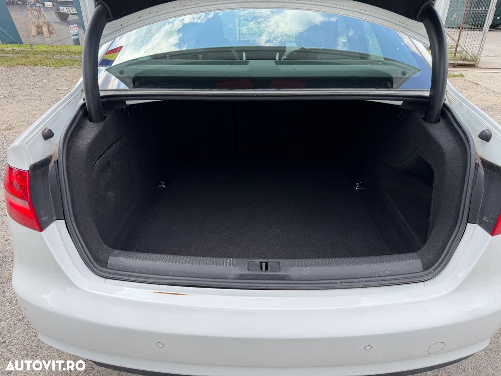 Audi A4 Limuzina 2.0 TDIe - 13