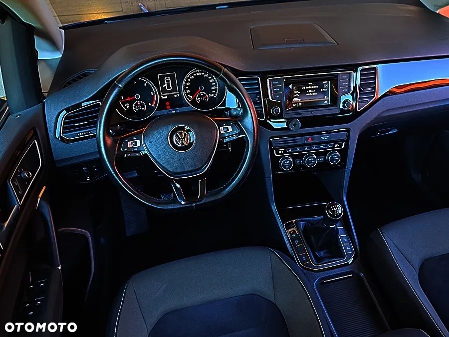 Volkswagen Golf Sportsvan 2.0 TDI (BlueMotion Technology) Highline - 20