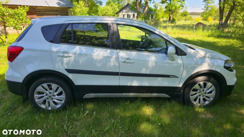 Suzuki SX4 S-Cross 1.4 SHVS Premium - 4