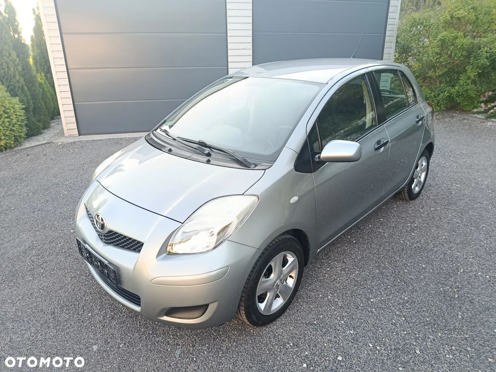 Toyota Yaris - 6