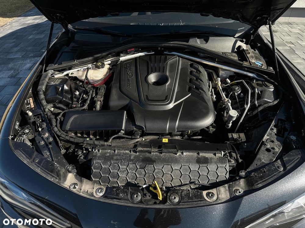 Alfa Romeo Giulia 2.2 D Turbo - 7