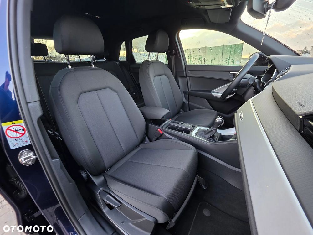 Audi Q3 40 TFSI Quattro S tronic advanced - 12