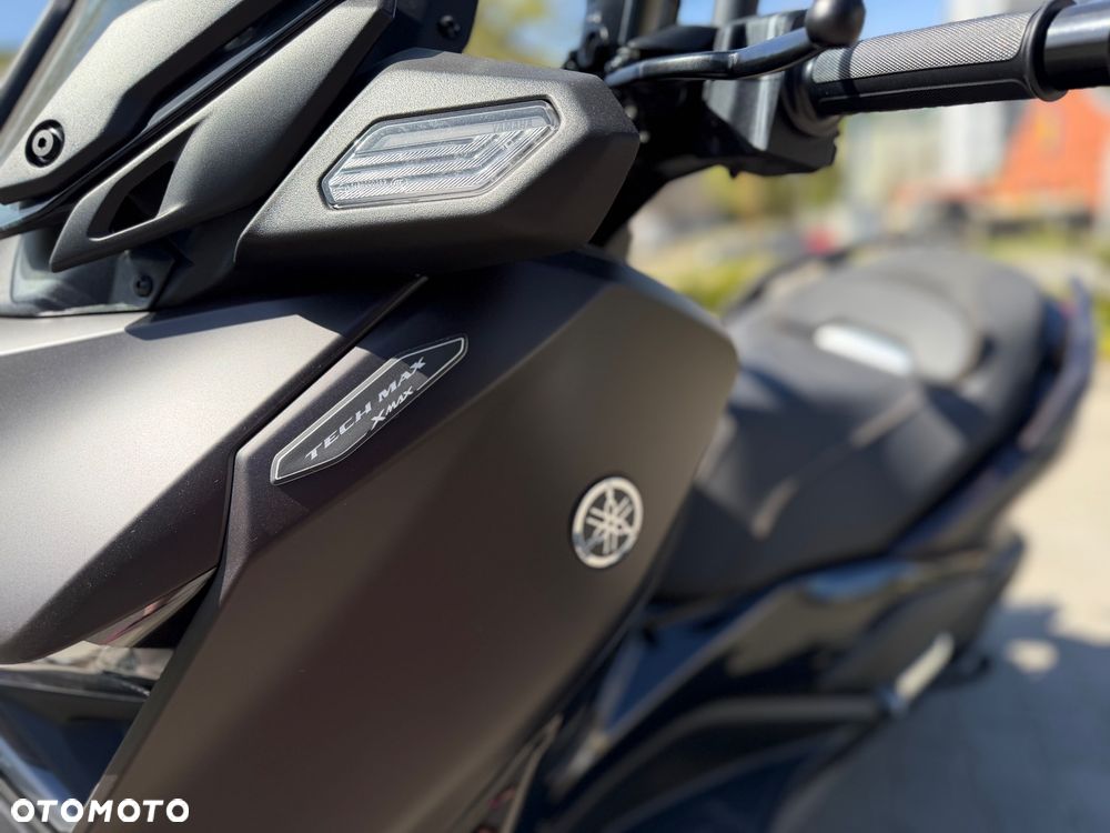 Yamaha X-max - 10