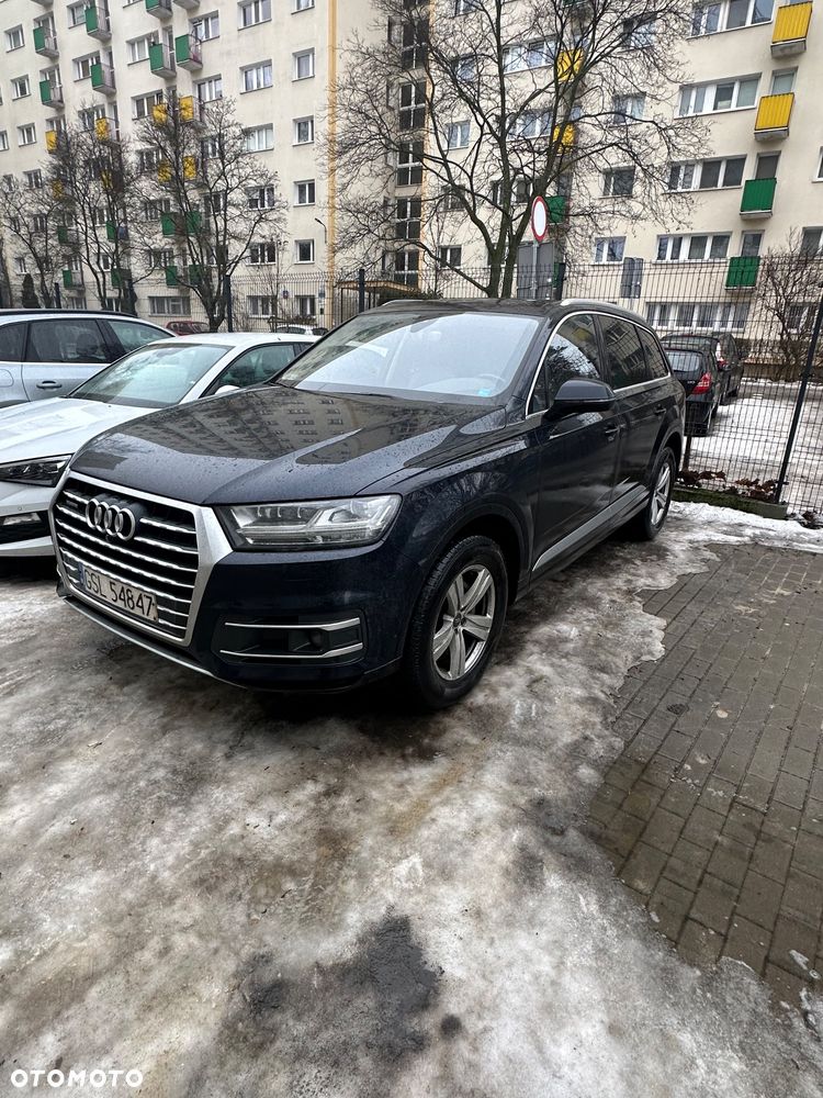 Audi Q7 - 1