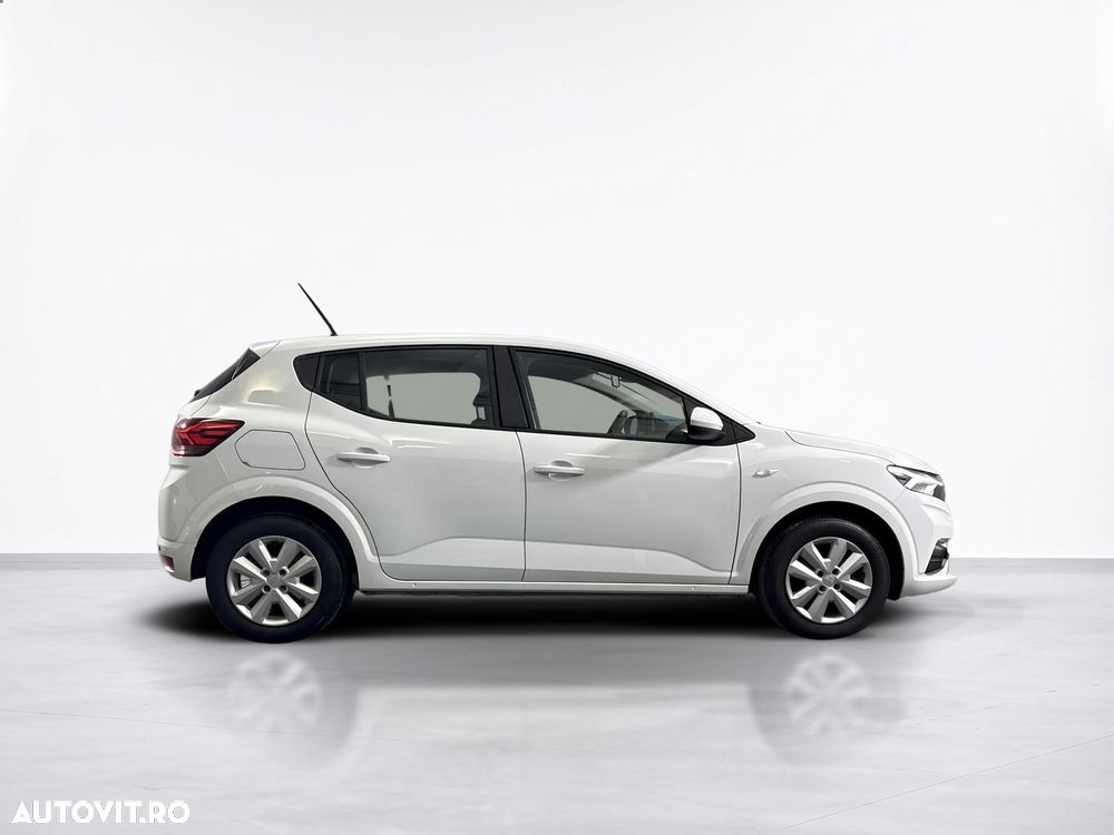 Dacia Sandero - 7