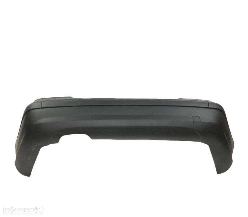 PARA-CHOQUE TRASEIRO MERCEDES CLASE C W203 SEDAN 01-07 LOOK C32 AMG - 3