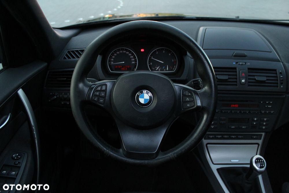 BMW X3 - 24