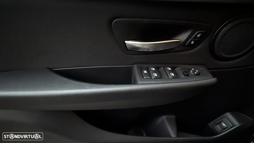 BMW 216 Gran Tourer d Advantage - 11
