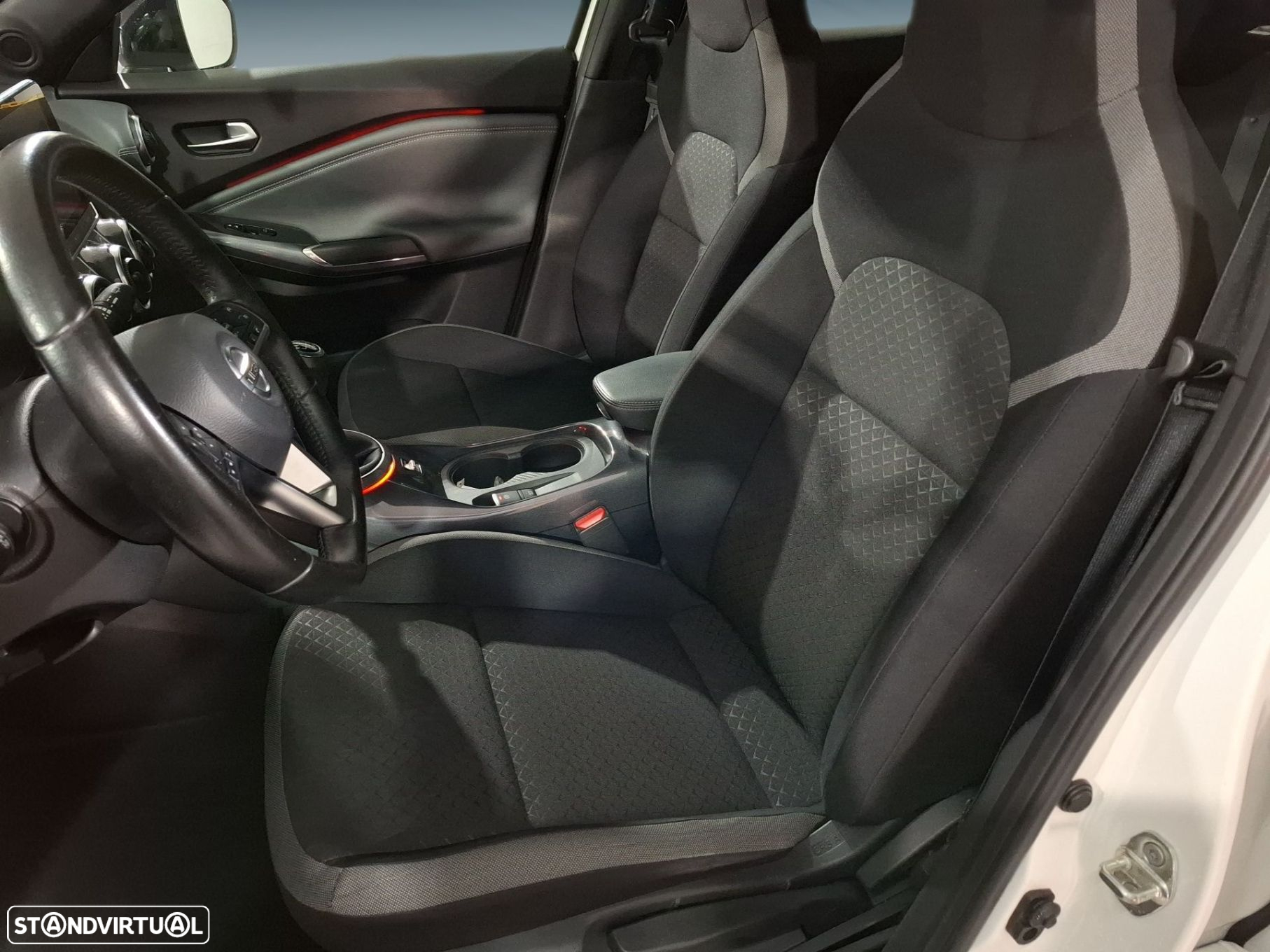 Nissan Juke 1.0 DIG-T N-Connecta - 7