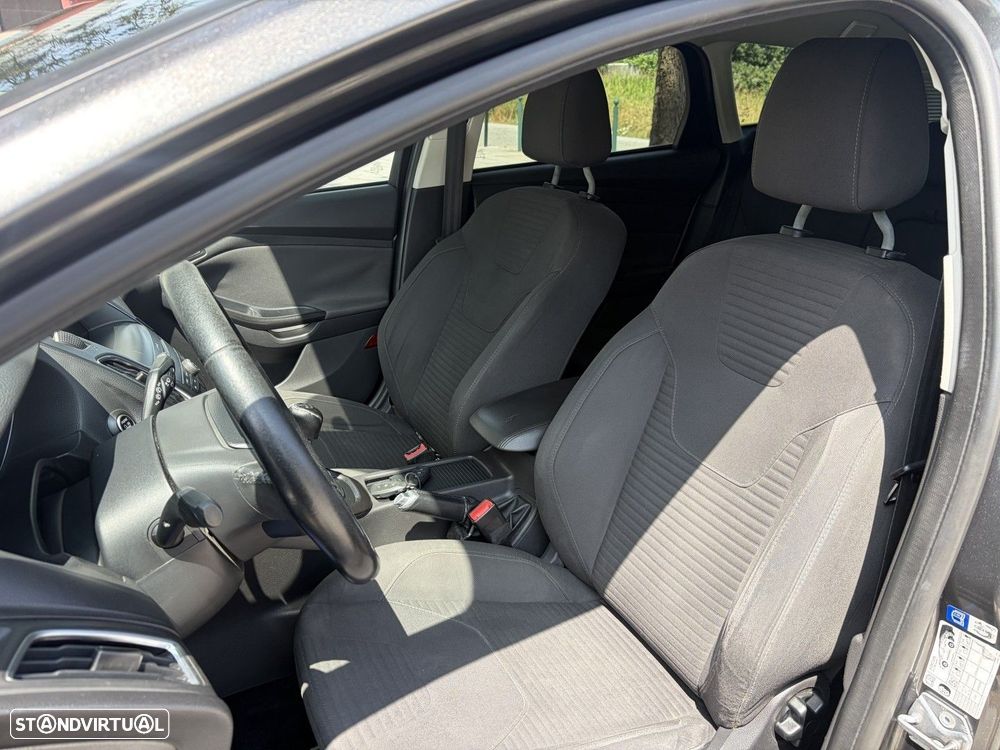 Ford Focus SW 1.5 TDCi Titanium - 6