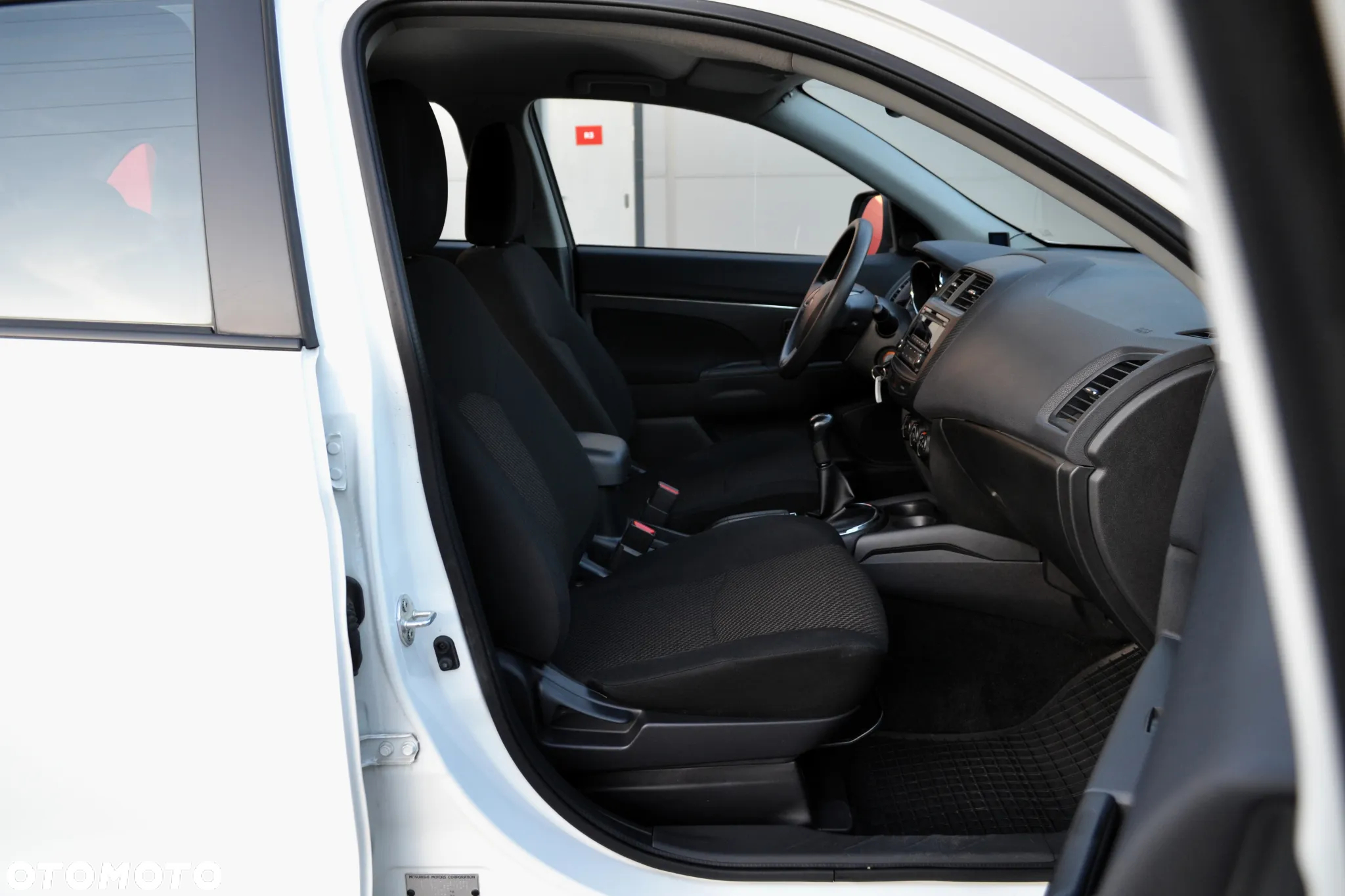 Mitsubishi ASX 1.6 Instyle AS&G - 11