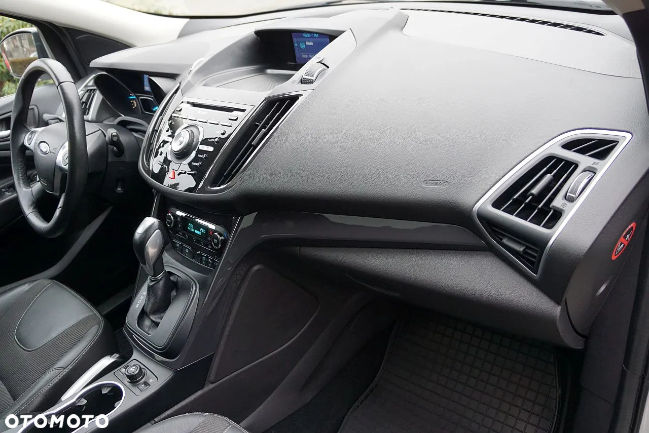 Ford Kuga - 11