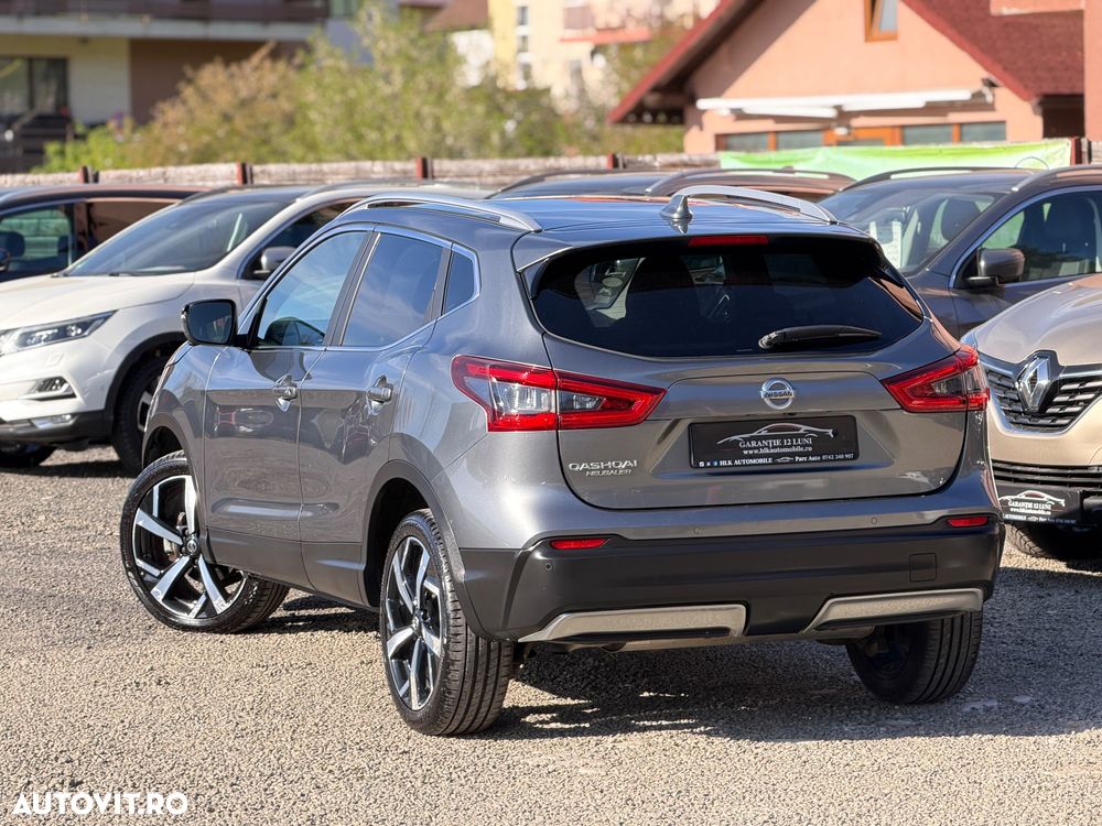 Nissan Qashqai 1.6 DCI Xtronic TEKNA+ - 9